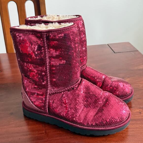 UGG Sequin hot pink classic short boots size US 7 womens 38 UK - Picture 1 of 7